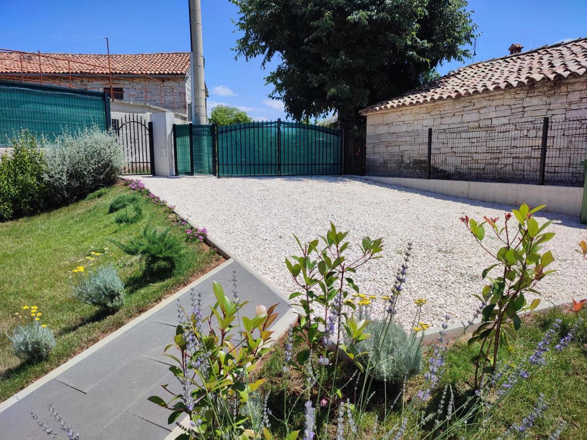 פאזין Villa Lita מראה חיצוני תמונה